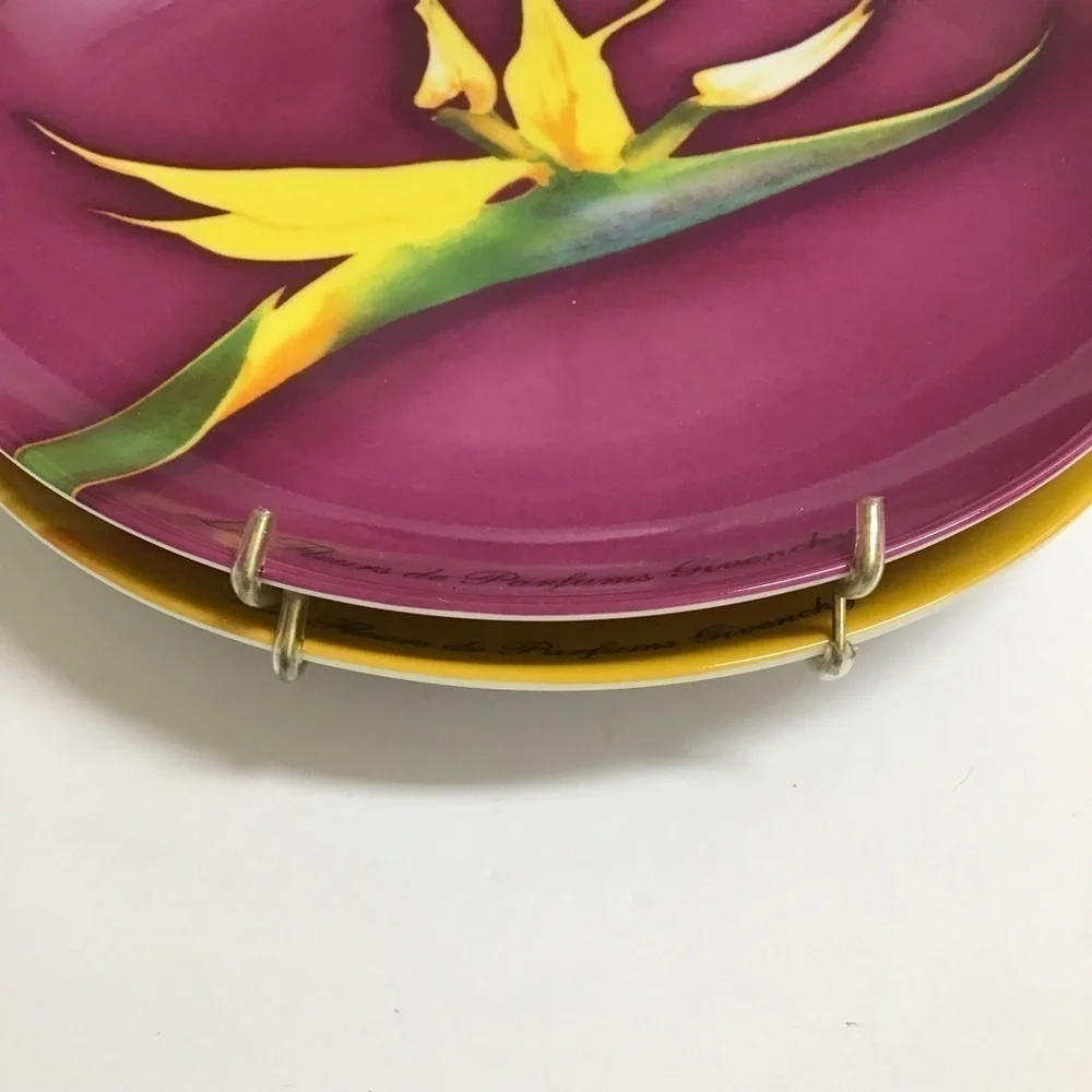 Givenchy Paris Porcelain Dessert Plates SET OF 2 Lily Bird of Paradise 8.25 2003